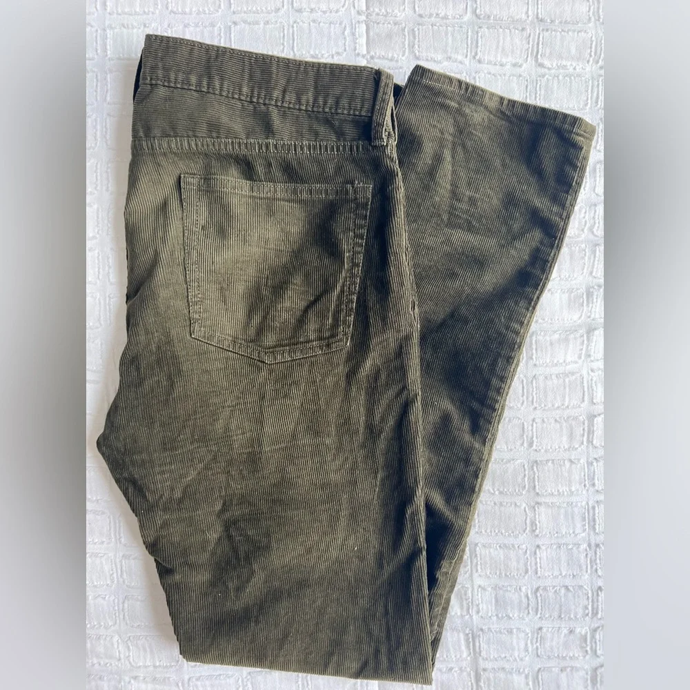 J. Crew Style 484 Corduroy Pants Slim Fit Men’s Olive Green
